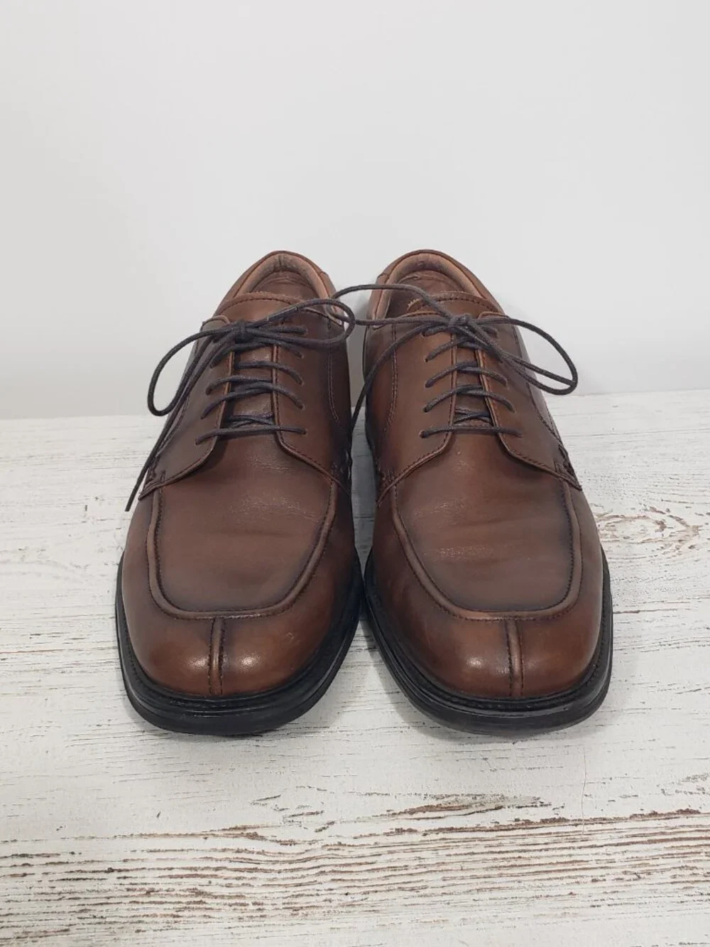 Bostonian brown leather